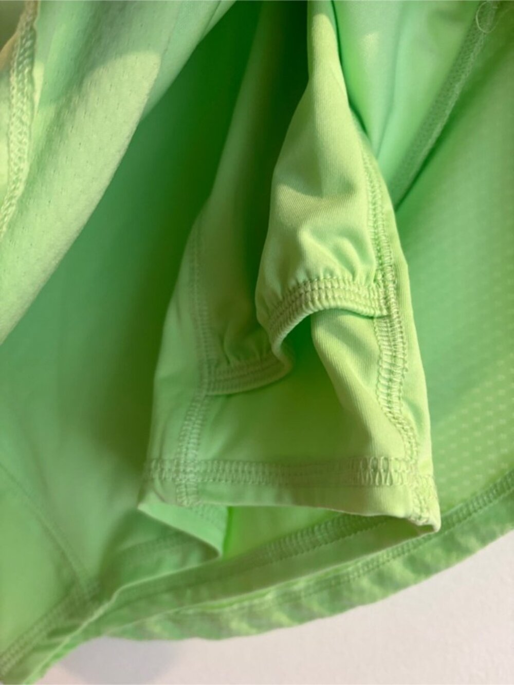 Women's tennis skirt Lime Green Tiered size medium - Picture 3 of 4